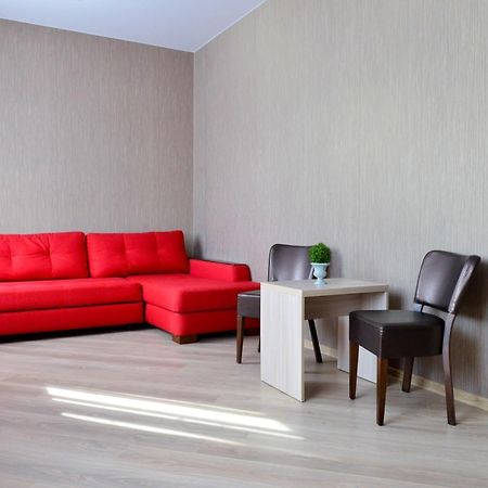 Grad Hotel Ashmyany Luaran gambar