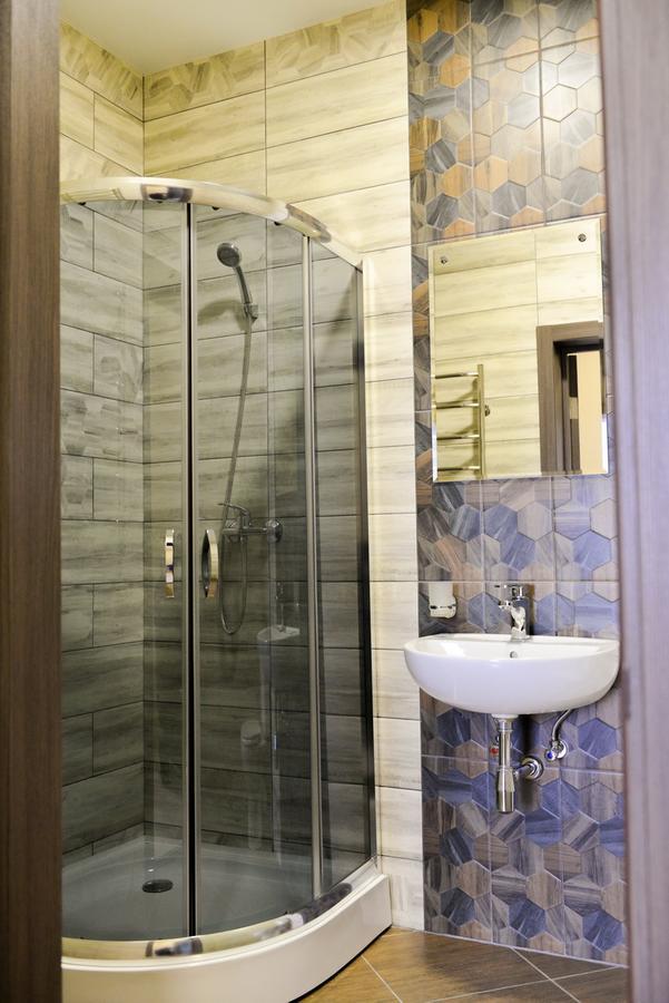 Grad Hotel Ashmyany Luaran gambar